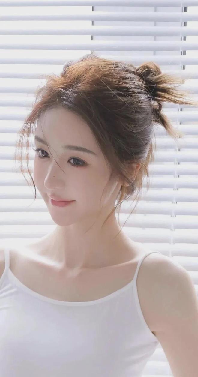 黄毛A片免费观看AG真人平台美女